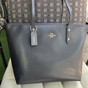 COACH F36875 CITY ZIP TOTE IN CROSSGRAIN LEATHER /Midnight